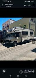 Camper mansardato