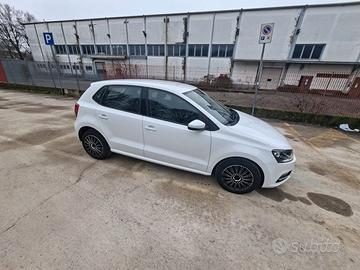 Volkswagen polo V
