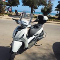 SCOOTER BEVERLY 400