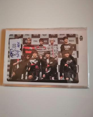 Set 10 photocard "SF9 Mix" kpop (nuove sigillate)