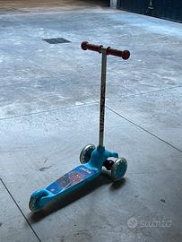 Monopattino Spiderman