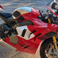 Ducati Panigale V4R 2024