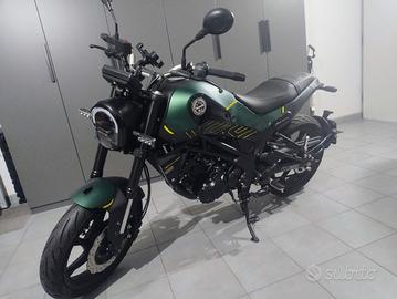 Benelli Leoncino 125 verde - anno 2023 - 7210km