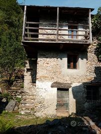 Rustico da ristruttrare