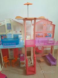 Casa Malibú di Barbie + auto 