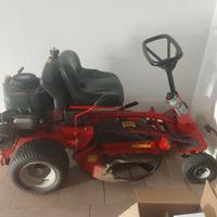 trattorino tagliaerba