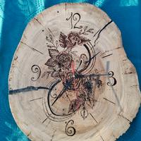 Orologi in legno realizzati a mano