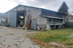 Immobile di 140 m² con 2 locali a Arcisate