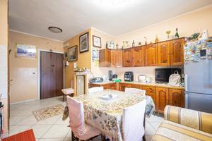 3 LOCALI A VOLVERA