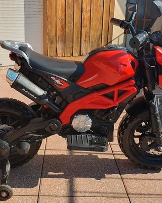 Moto elettrica per bambini dai 4 ai 9 anni