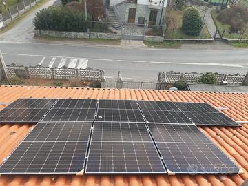 Kit fotovoltaico 3.3kwp batteria Litio 4,8kwh 