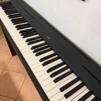 Pianoforte digitale Yamaha p-45