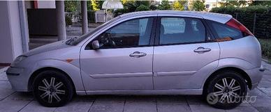 Ford focus 1.8 tdci ghia 5porte