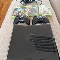 Xbox 360 con 3 giochi