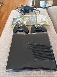 Xbox 360 con 3 giochi