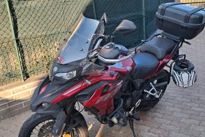 Benelli trk 502x 