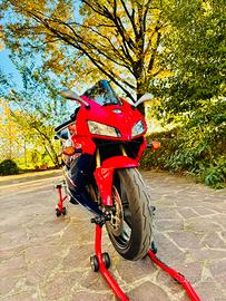 Honda cbr 600 rr