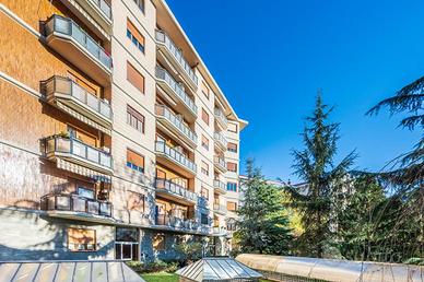 5 LOCALI A COLLEGNO