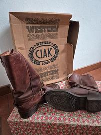 Boots western   CIAK