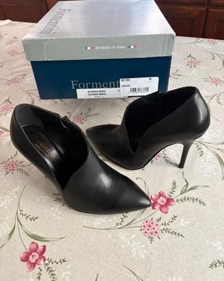 Scarpe in vera pelle con tacco,  n 38