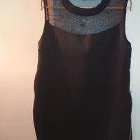 Abito corto smanicato in tessuto tipo scuba