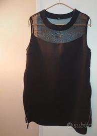 Abito corto smanicato in tessuto tipo scuba