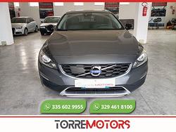 Volvo V60 2.0 D3 150 CV Geartronic R-design - 06/2