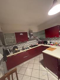 Cucina componibile inclusa dí elettrodomestici