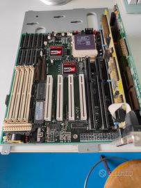 Scheda madre, CPU, scheda video e scheda I/O