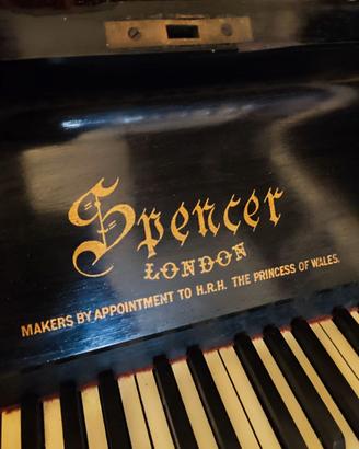 Pianoforte verticale Spencer made in England
