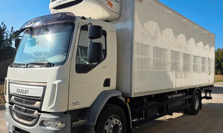 Daf LF 310 con cassa Frigo e Sponda Idraulica