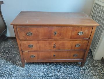 Cassettone in noce/ciliegio