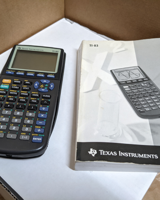 Calcolatrice grafica TI-83