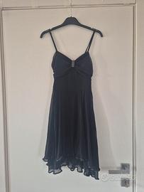 Abito a sottoveste nero in chiffon con strass