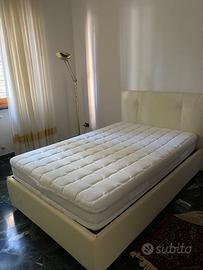 Letto contenitore una piazza e mezza con materasso