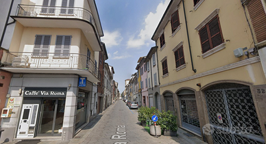 Stanza singola CON TERRAZZO IN CITTA' A PIACENZA