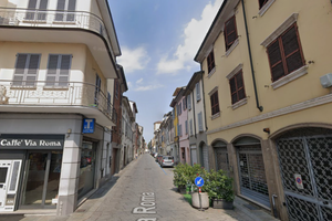 Stanza singola CON TERRAZZO IN CITTA' A PIACENZA