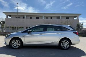 🚗 Opel Astra Sports Tourer 1.6 CDTI 110 CV