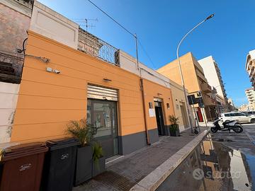 Bar in via Marconi Erice casa Santa