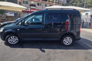 VW Caddy 12/2010