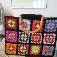 Borsa artigianale all'uncinetto (Granny Sqares)