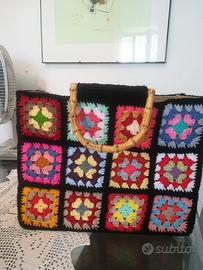 Borsa artigianale all'uncinetto (Granny Sqares)