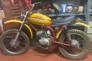 Motocicletta  italjet motore ducati