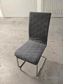 6 sedie con rivestimento grigio