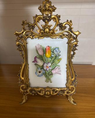 Cornice vintage in stile barocco