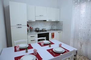 Appartamento mare a 600 mt spiaggia centro paese
