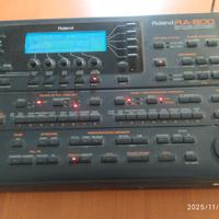 Sintetizzatore ROLAND RA800