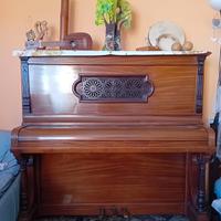 Pianoforte verticale 