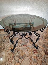 Tavolo in ferro battuto
