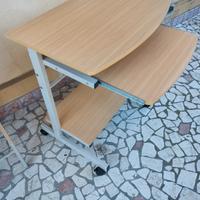 Tavolino per pc con ruote 